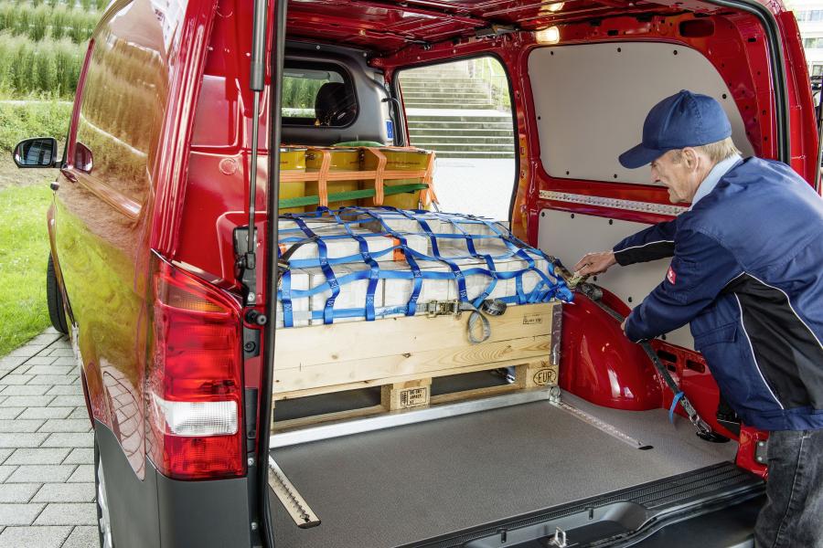  Mercedes-Benz Vito Panel Van 2014 года  (фото 9 из 45)